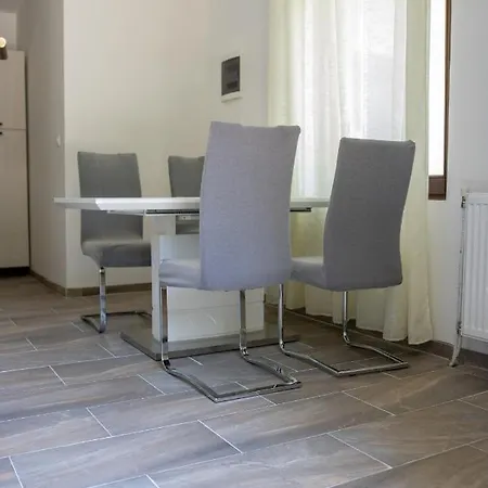Apartmani Vukman Delnice Exteriér fotografie