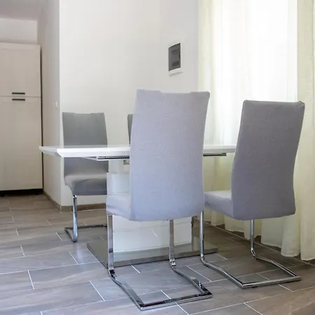 Apartmani Vukman Delnice Exteriér fotografie